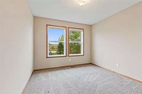 10361 Hawks Pointe Trl, Roscoe, IL 61073 photo 27