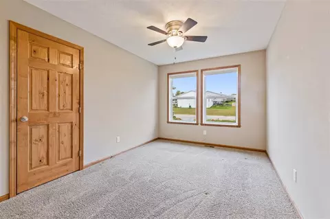 10361 Hawks Pointe Trl, Roscoe, IL 61073 photo 20
