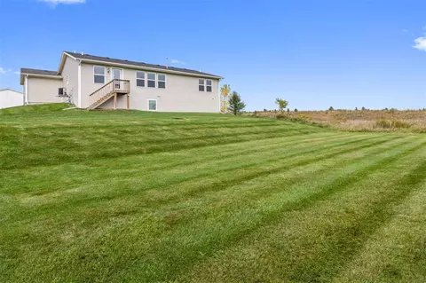 10361 Hawks Pointe Trl, Roscoe, IL 61073 photo 38