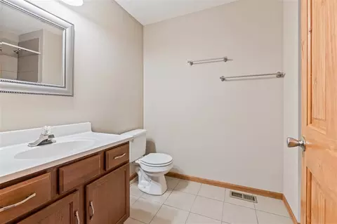 10361 Hawks Pointe Trl, Roscoe, IL 61073 photo 22