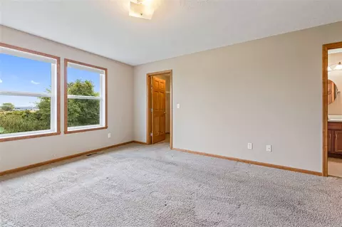 10361 Hawks Pointe Trl, Roscoe, IL 61073 photo 30