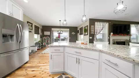 2525 E Rogene, Oregon, IL 61061 photo 17