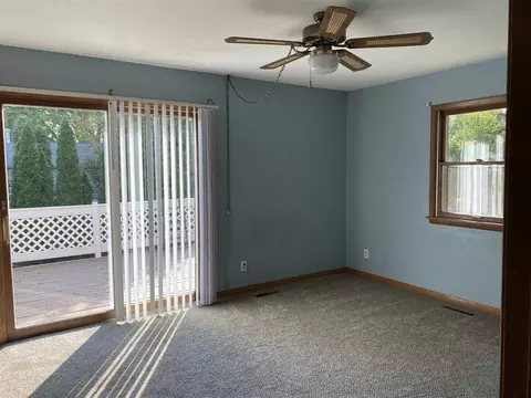 407 Mc Damyn Cir, Winnebago, IL 61088 photo 16