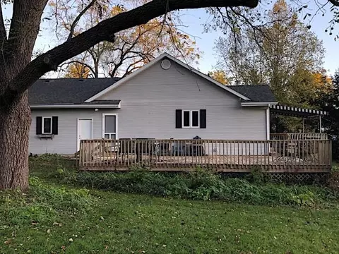 1782 Darby Ln, Lake Summerset, IL 61019 photo 2