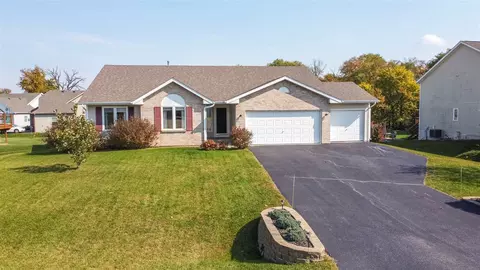11003 Chicory Ridge Way, Roscoe, IL 61073 photo 4