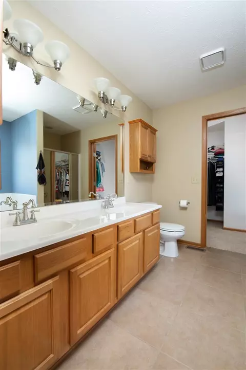 11003 Chicory Ridge Way, Roscoe, IL 61073 photo 17