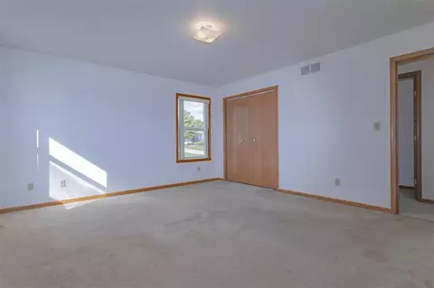 6641 Sutter Dr, Roscoe, IL 61073 photo 15