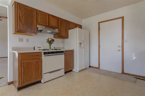 6641 Sutter Dr, Roscoe, IL 61073 photo 10