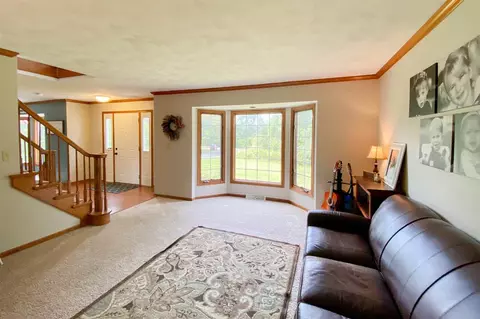 17405 Stimes Rd, Capron, IL 61012 photo 7