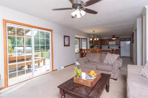 17405 Stimes Rd, Capron, IL 61012 photo 19