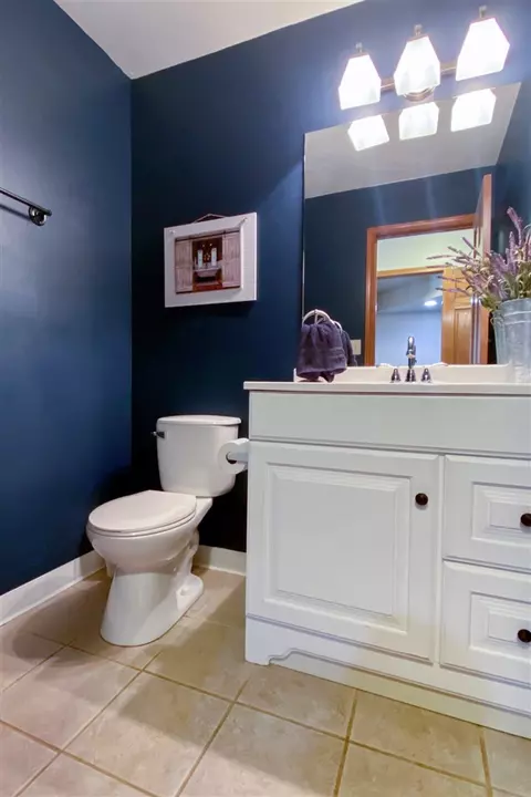 17405 Stimes Rd, Capron, IL 61012 photo 12