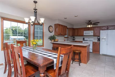 17405 Stimes Rd, Capron, IL 61012 photo 15