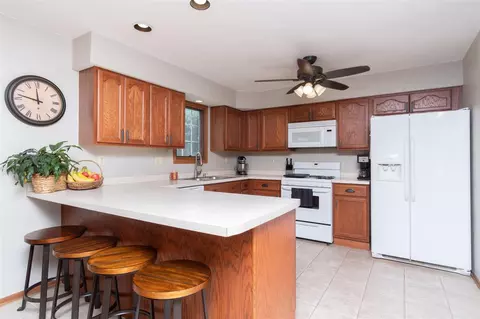 17405 Stimes Rd, Capron, IL 61012 photo 13
