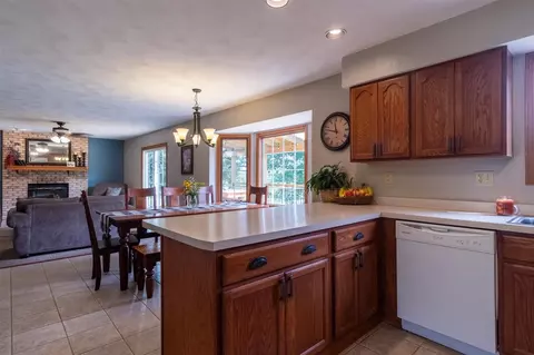 17405 Stimes Rd, Capron, IL 61012 photo 14