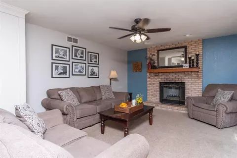 17405 Stimes Rd, Capron, IL 61012 photo 17
