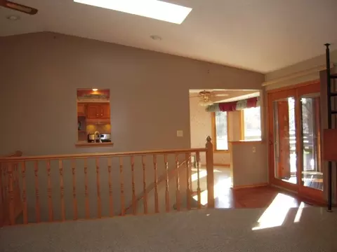 7369 Moss Canyon Rd, Cherry Valley, IL 61016 photo 9