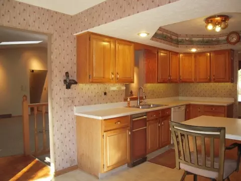 7369 Moss Canyon Rd, Cherry Valley, IL 61016 photo 10