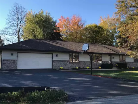 7369 Moss Canyon Rd, Cherry Valley, IL 61016 photo 1