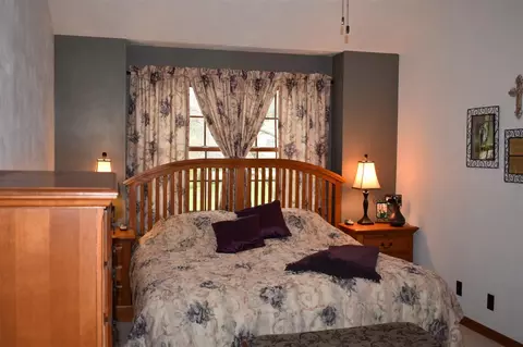 10112 Tybow Trl, Roscoe, IL 61073 photo 19