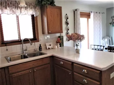 1830 Darby, Lake Summerset, IL 61019 photo 5