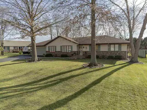 7493 Haymaker Ln, Cherry Valley, IL 61016 photo 1