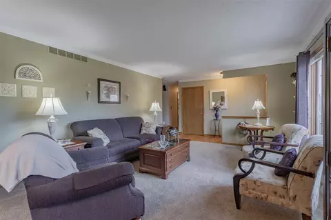 7493 Haymaker Ln, Cherry Valley, IL 61016 photo 7