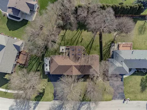 7493 Haymaker Ln, Cherry Valley, IL 61016 photo 4