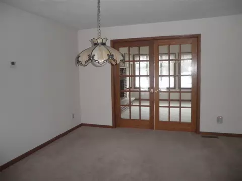 603 E Webster, Polo, IL 61064 photo 8