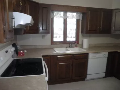 603 E Webster, Polo, IL 61064 photo 7