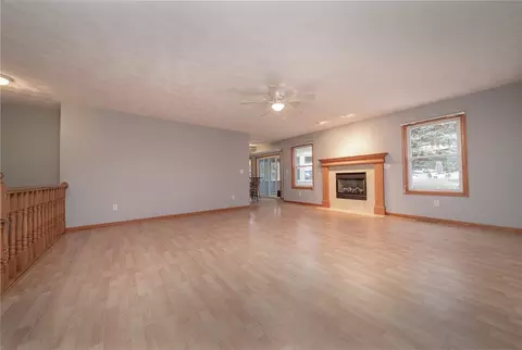 805 Hampton Dr, Byron, IL 61010 photo 3