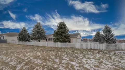 805 Hampton Dr, Byron, IL 61010 photo 29