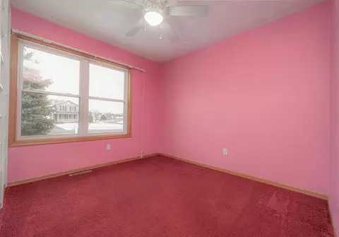 805 Hampton Dr, Byron, IL 61010 photo 12