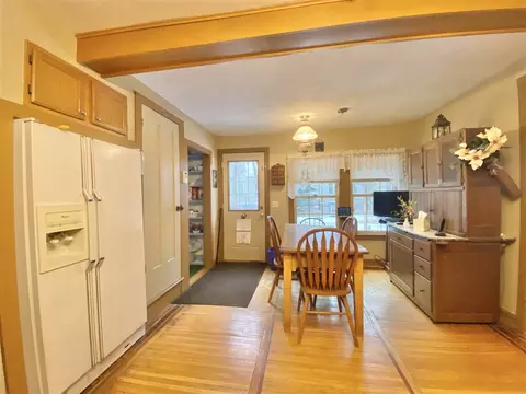 729 Bluff St, Beloit, WI 53511 photo 6