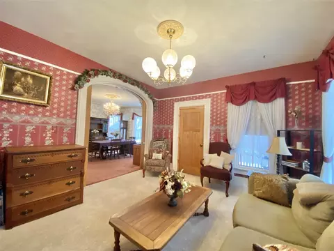 729 Bluff St, Beloit, WI 53511 photo 10