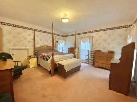 729 Bluff St, Beloit, WI 53511 photo 20