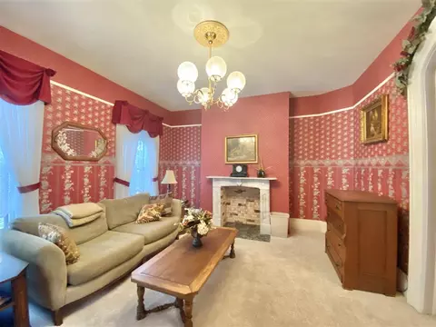 729 Bluff St, Beloit, WI 53511 photo 9