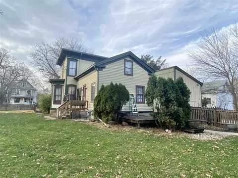 729 Bluff St, Beloit, WI 53511 photo 30