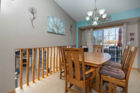 625 Moth St, Pecatonica, IL 61063 photo 10