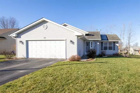 625 Moth St, Pecatonica, IL 61063 photo 1