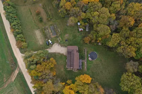 9763 Stateline, Davis, IL 61019 photo 4