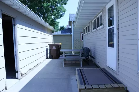856 W Homer St, Freeport, IL 61032 photo 6