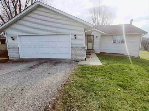 2110 Lake Summerset Rd, Davis, IL 61019 photo 2