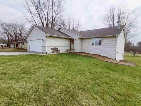 2110 Lake Summerset Rd, Davis, IL 61019 photo 1