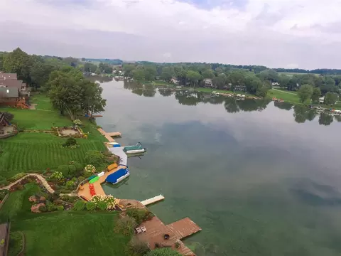 32 Delburne Dr, Lake Summerset, IL 61019 photo 3