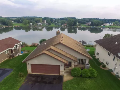 32 Delburne Dr, Lake Summerset, IL 61019 photo 1