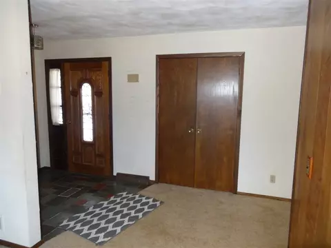 817 Tomahawk Dr, Oregon, IL 61061 photo 8