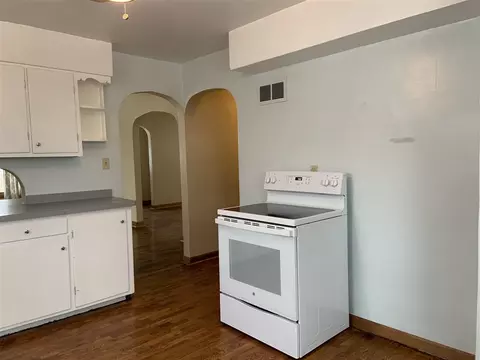 7604 Manchester Rd, Capron, IL 61012 photo 13