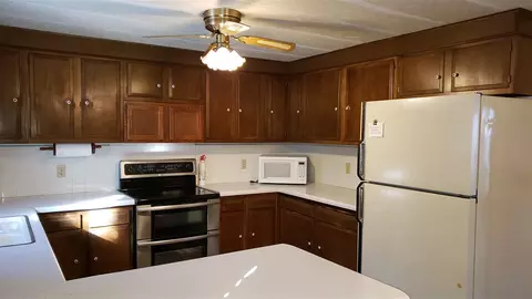 412 Primrose Ln, Davis, IL 61019 photo 10