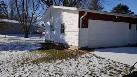 412 Primrose Ln, Davis, IL 61019 photo 3