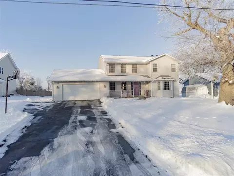 308 E Bluff St, Winnebago, IL 61088 photo 24
